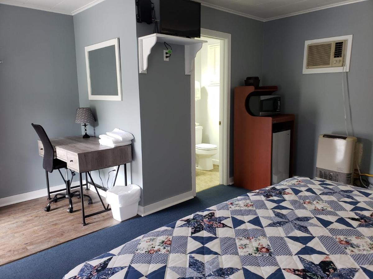 Blue Ridge Motel Schroon Lake Esterno foto