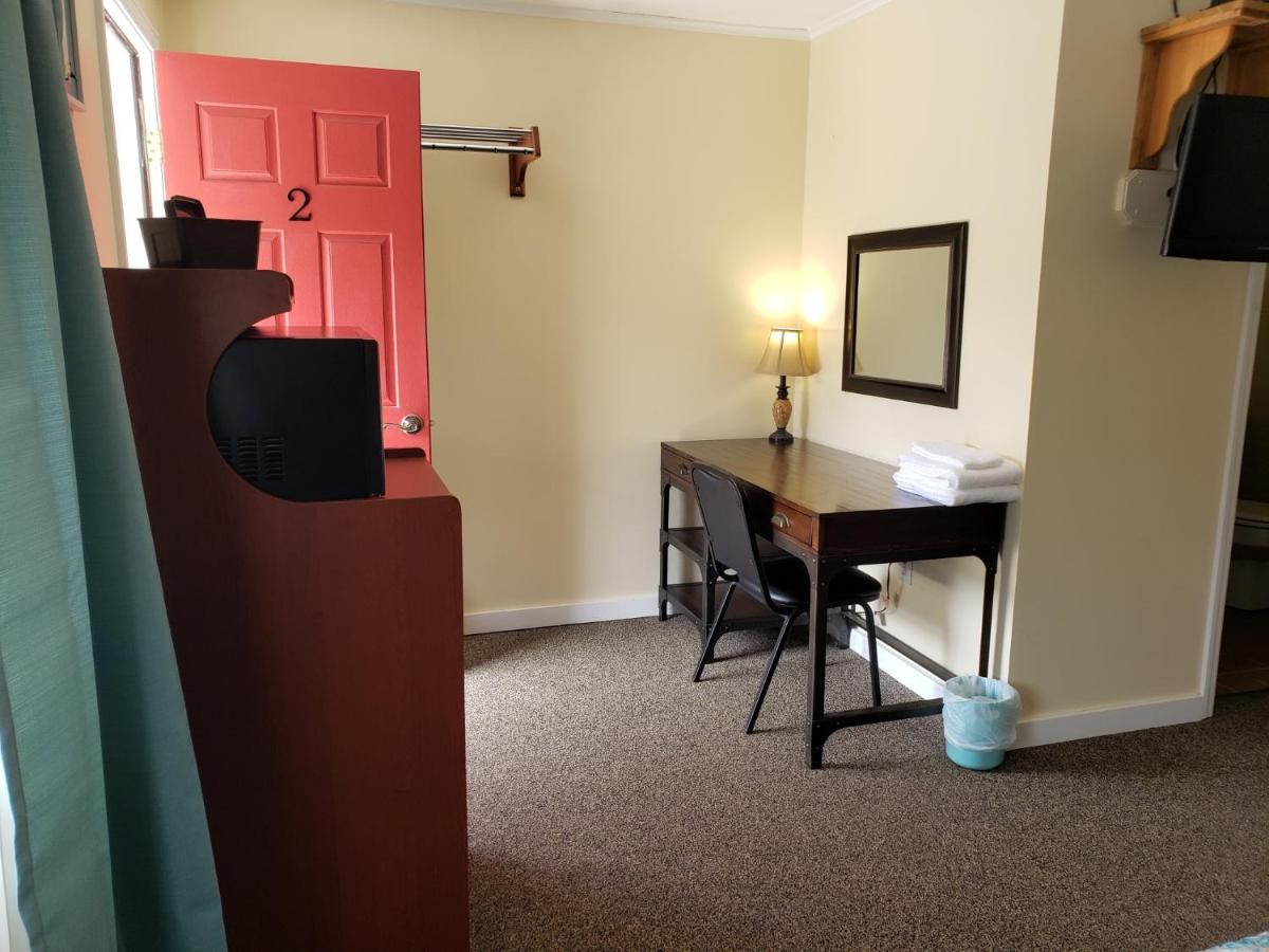 Blue Ridge Motel Schroon Lake Esterno foto